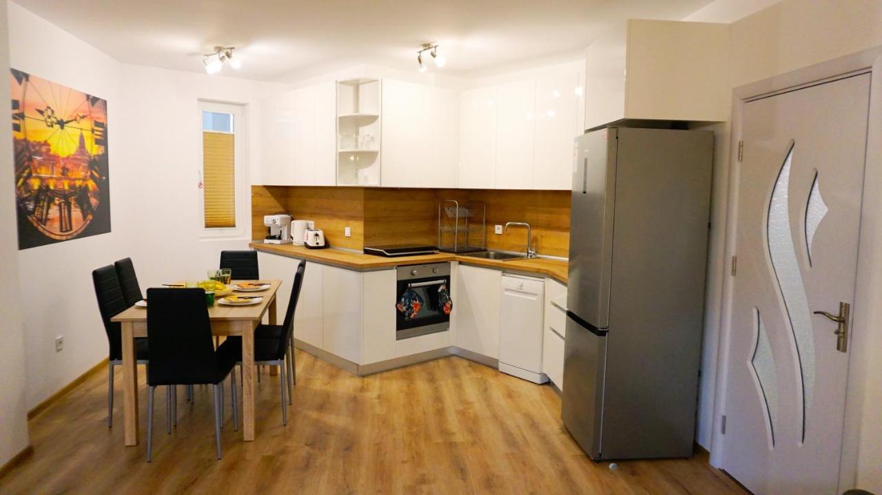 Апартамент Далия - Apartment Dalia Varna Bagian luar foto