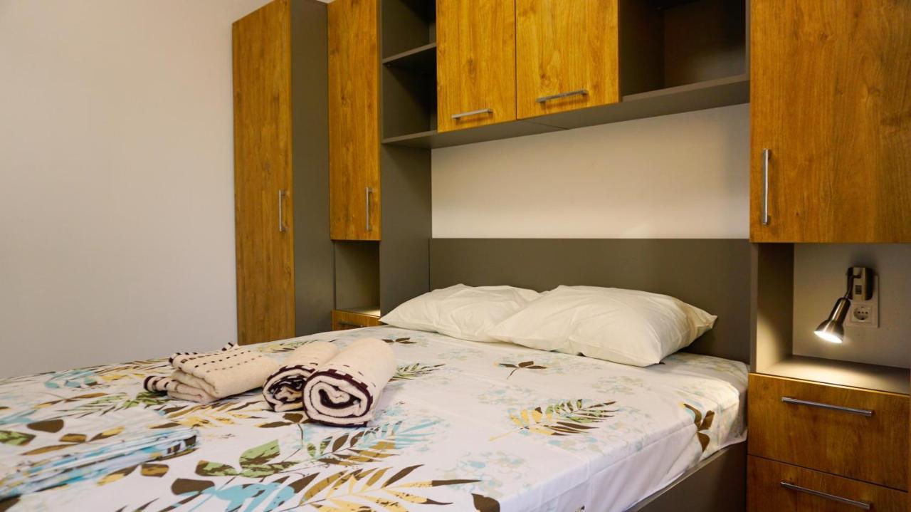 Апартамент Далия - Apartment Dalia Varna Bagian luar foto